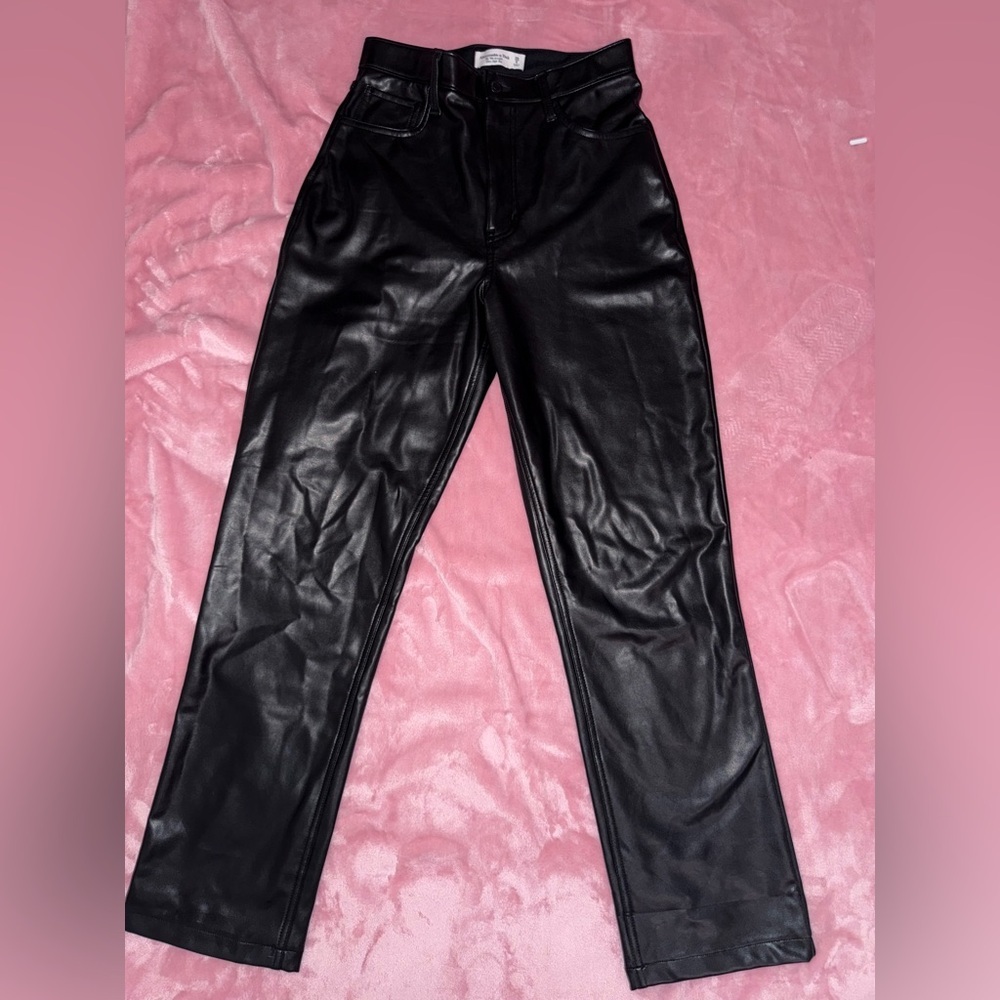 Abercrombie & Fitch Leather Straight Leg Pants Size‎ 28 90s Ultra High Rise